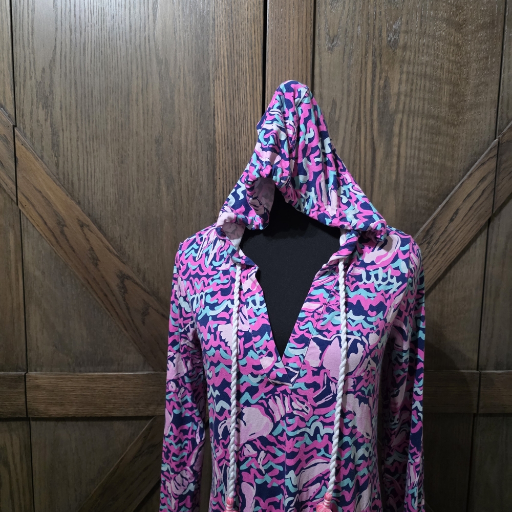 Lilly Pulitzer Hooded Swim Dress - Picture 2 of 3